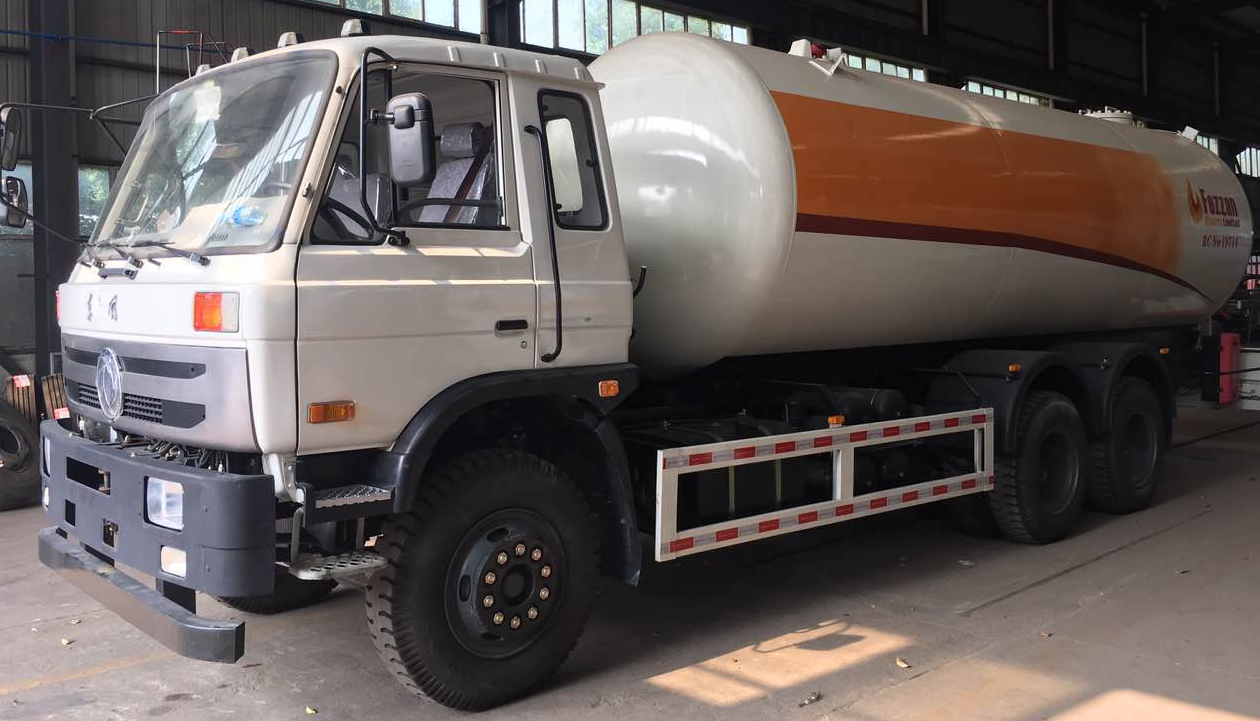 6X4 Do<em></em>ngfeng 24CBM (12MT) LPG Bobtail truck